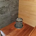 Maalaistalon Paeaerakennuksessa Asunto Salo (Salo)