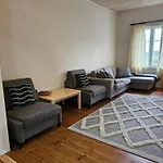 Vila Maalaistalon Paeaerakennuksessa Asunto Salo (Salo)
