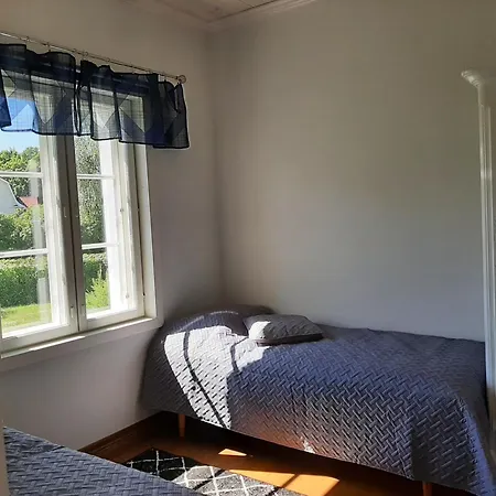 Maalaistalon Paeaerakennuksessa Asunto